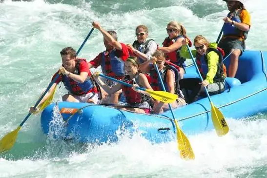 Best Adventure Travel for Families: Definitive Guide
