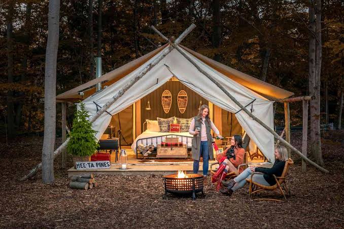 High-End Outdoor Hospitality: Industry Analysis of Luxury Camping USA